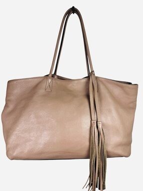 Coccinelle Italian Pebble Leather Boho Handbag Blush Pink Tassle Accent